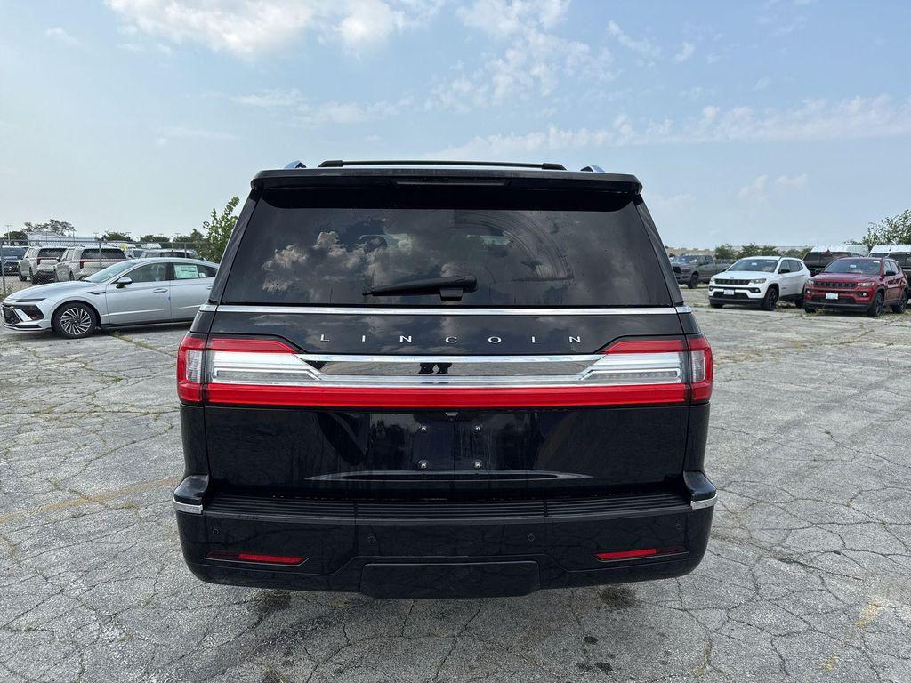 used 2019 Lincoln Navigator L car, priced at $25,977