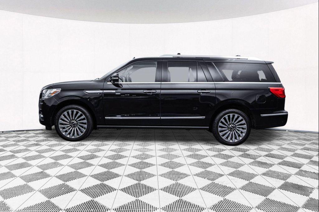 used 2019 Lincoln Navigator L car, priced at $23,877