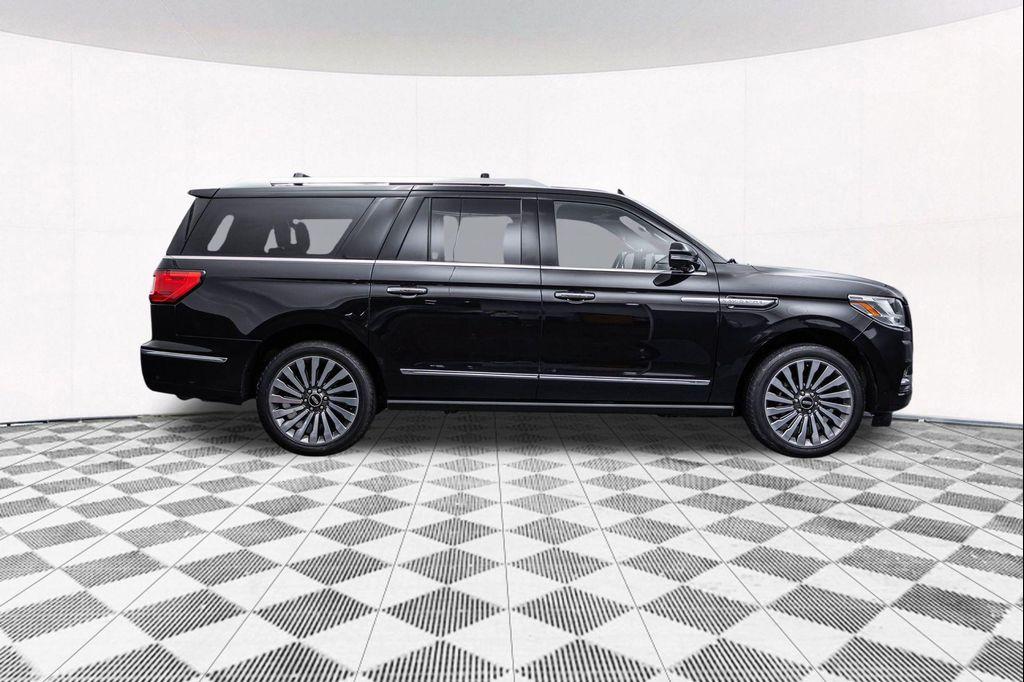 used 2019 Lincoln Navigator L car, priced at $23,877