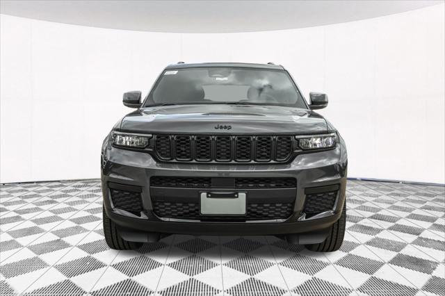 new 2024 Jeep Grand Cherokee L car, priced at $40,977