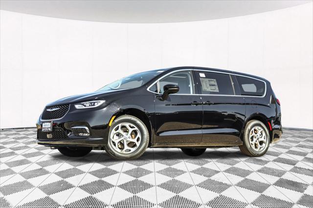 new 2024 Chrysler Pacifica car, priced at $47,963