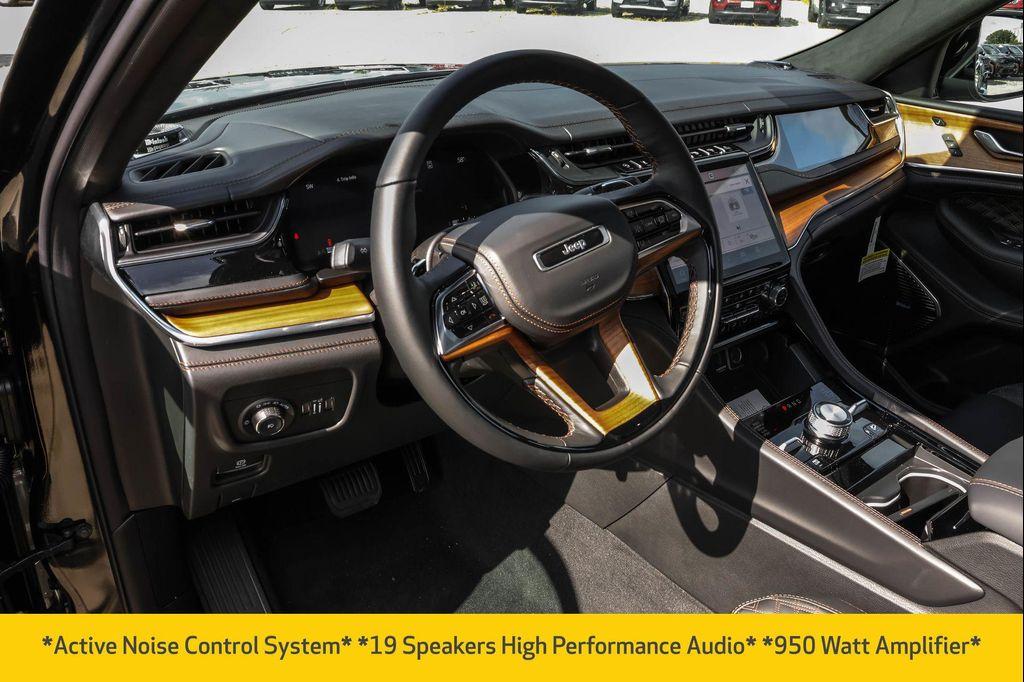 new 2025 Jeep Grand Cherokee car, priced at $60,483