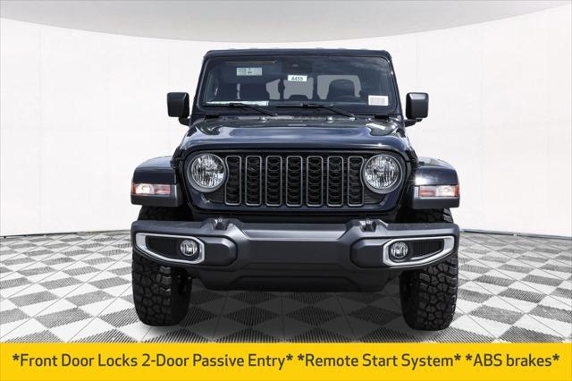 new 2025 Jeep Gladiator car, priced at $44,327