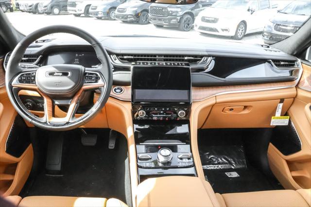 new 2025 Jeep Grand Cherokee L car, priced at $61,153