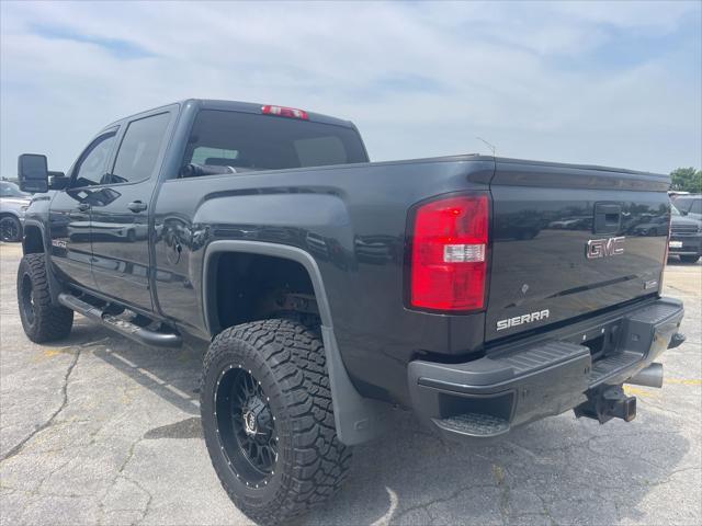 used 2018 GMC Sierra 2500 car, priced at $41,977