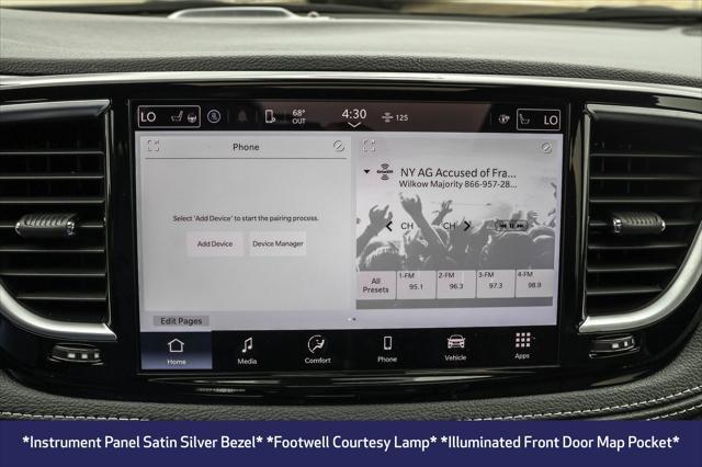 new 2025 Chrysler Pacifica Hybrid car, priced at $43,031