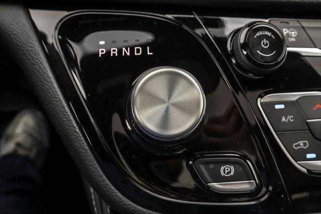 new 2025 Chrysler Pacifica Hybrid car, priced at $43,855
