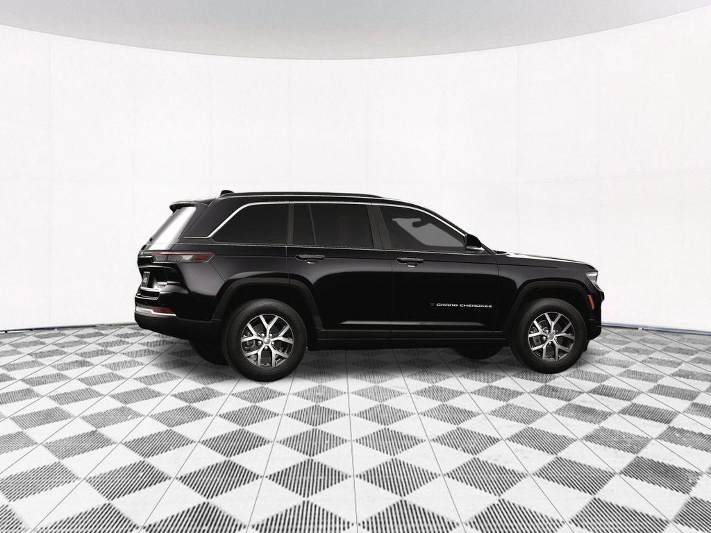 new 2025 Jeep Grand Cherokee car, priced at $44,577