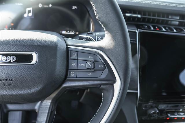 new 2025 Jeep Grand Cherokee car, priced at $41,977
