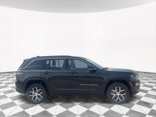 new 2024 Jeep Grand Cherokee car, priced at $46,318