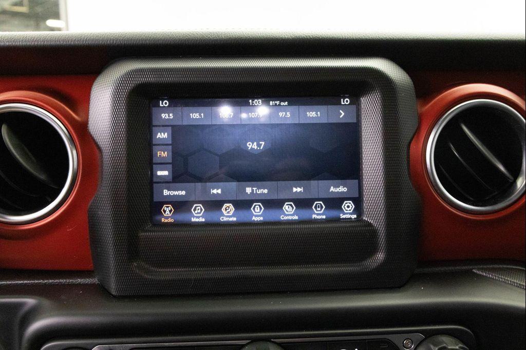 used 2021 Jeep Gladiator car, priced at $34,377