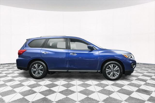 used 2020 Nissan Pathfinder car, priced at $19,477