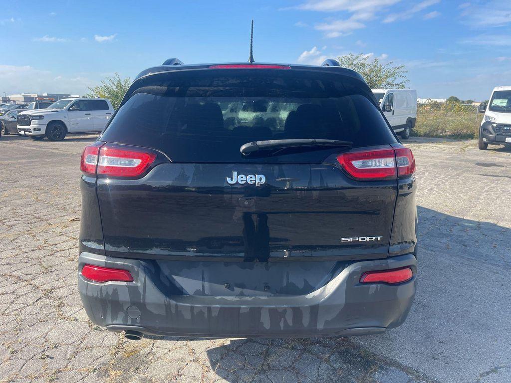 used 2016 Jeep Cherokee car, priced at $11,677