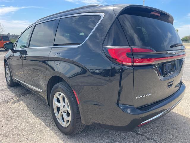 used 2023 Chrysler Pacifica car, priced at $39,977