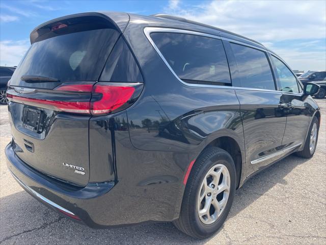 used 2023 Chrysler Pacifica car, priced at $39,977