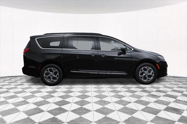 used 2023 Chrysler Pacifica car, priced at $38,977