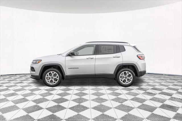 new 2025 Jeep Compass car, priced at $26,013