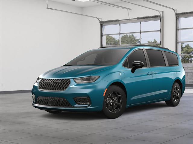 new 2025 Chrysler Pacifica Hybrid car, priced at $43,275