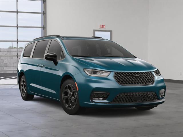 new 2025 Chrysler Pacifica Hybrid car, priced at $43,275