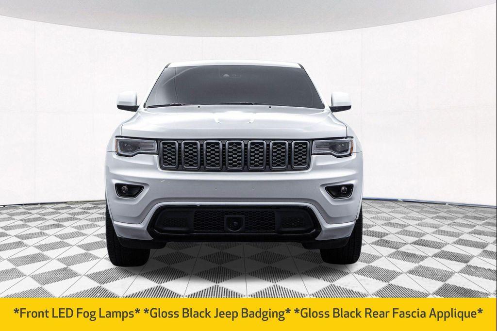 used 2022 Jeep Grand Cherokee car, priced at $28,977