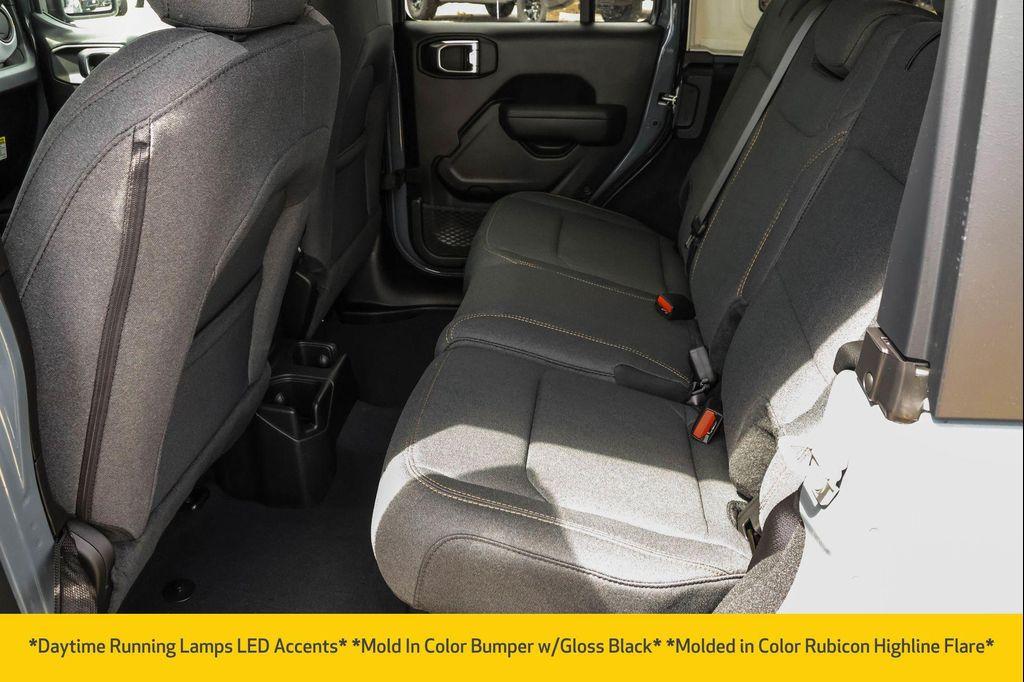 new 2025 Jeep Wrangler car, priced at $45,506