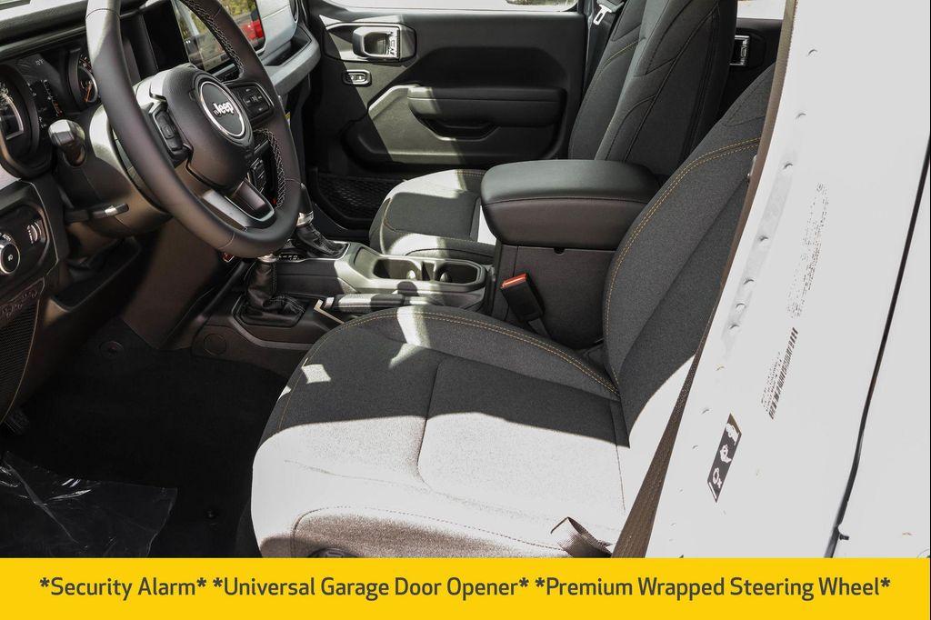 new 2025 Jeep Wrangler car, priced at $45,506