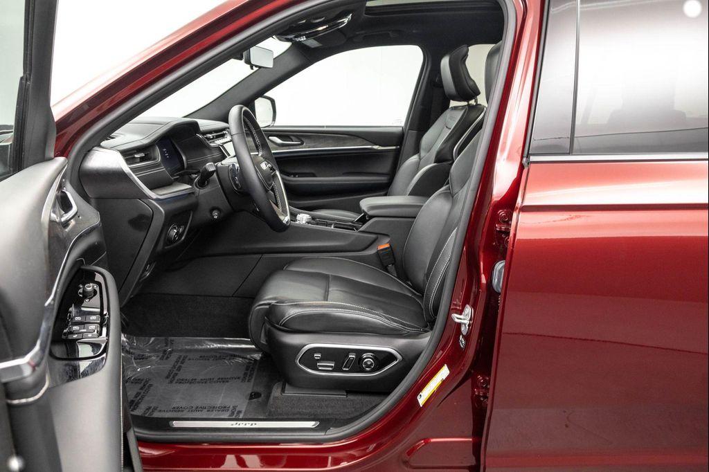used 2021 Jeep Grand Cherokee L car, priced at $34,577