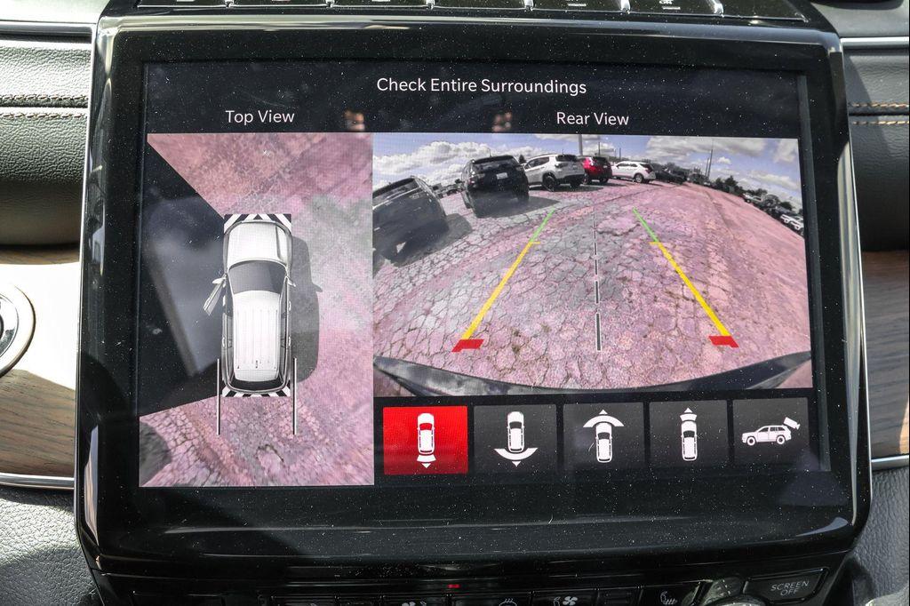 new 2025 Jeep Grand Cherokee car, priced at $55,837