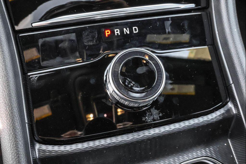 new 2025 Jeep Grand Cherokee car, priced at $38,502