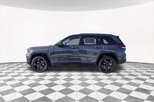 new 2025 Jeep Grand Cherokee car, priced at $41,602