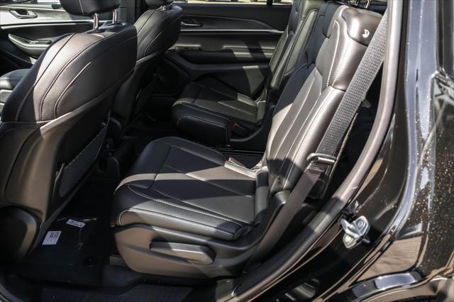 new 2025 Jeep Grand Cherokee L car, priced at $45,994