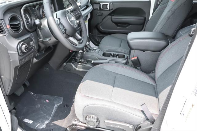 new 2025 Jeep Gladiator car, priced at $46,530