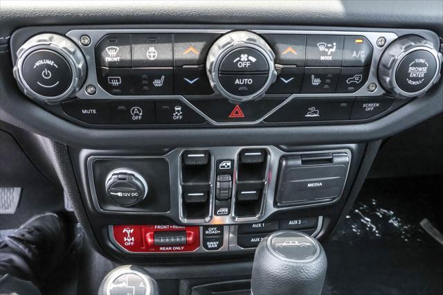 new 2025 Jeep Gladiator car, priced at $46,530
