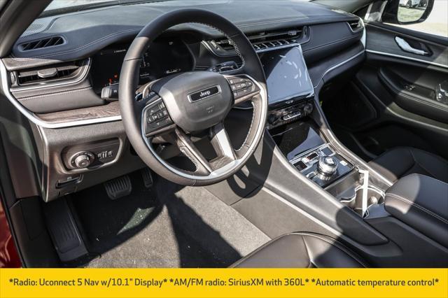 new 2025 Jeep Grand Cherokee car, priced at $45,897