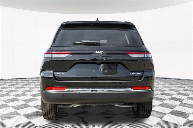 new 2024 Jeep Grand Cherokee car, priced at $38,001