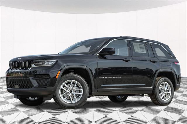 new 2024 Jeep Grand Cherokee car, priced at $38,001