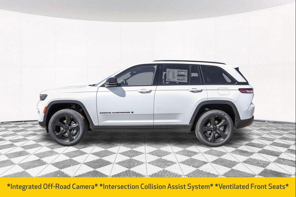 new 2025 Jeep Grand Cherokee car, priced at $47,890