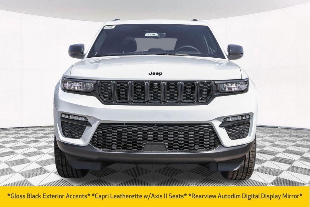 new 2025 Jeep Grand Cherokee car, priced at $47,890