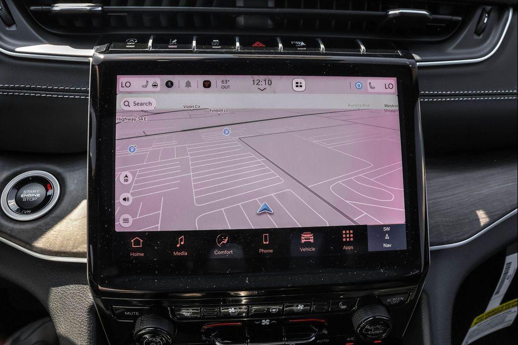 new 2025 Jeep Grand Cherokee car, priced at $48,495