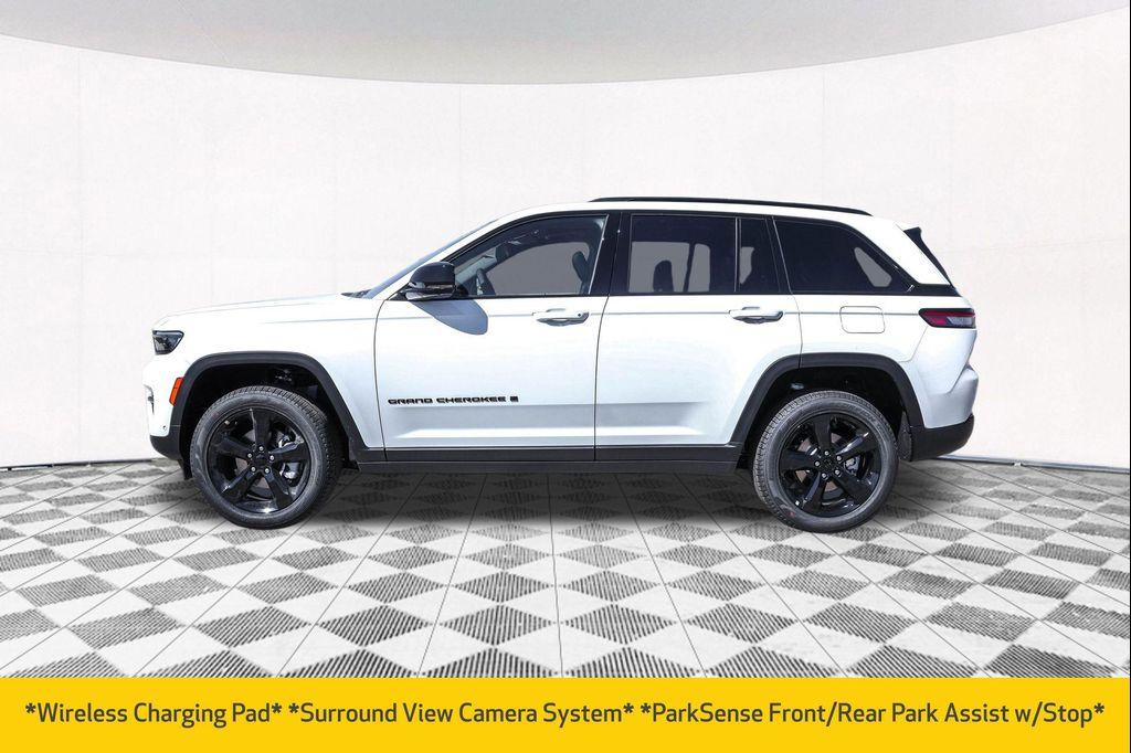 new 2025 Jeep Grand Cherokee car, priced at $46,994