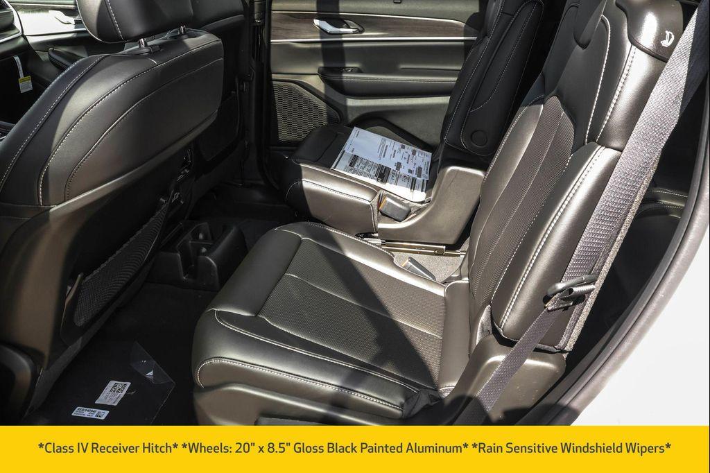 new 2025 Jeep Grand Cherokee L car, priced at $49,690