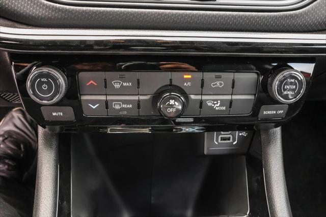 new 2025 Jeep Compass car, priced at $30,458