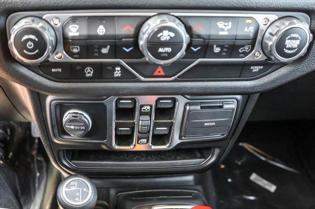 new 2025 Jeep Wrangler car, priced at $44,160