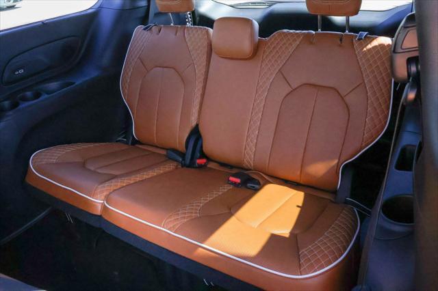 new 2025 Chrysler Pacifica car, priced at $46,041