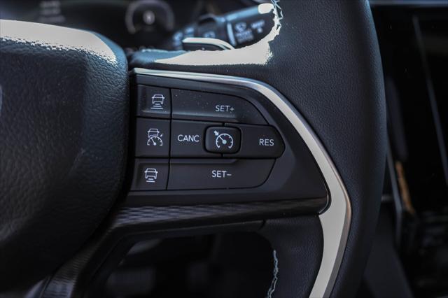 new 2025 Jeep Grand Cherokee car, priced at $42,498