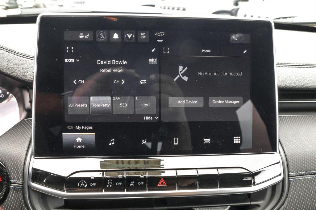 new 2025 Jeep Compass car, priced at $27,558
