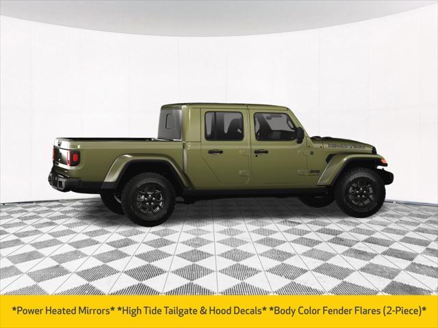 new 2025 Jeep Gladiator car, priced at $43,827