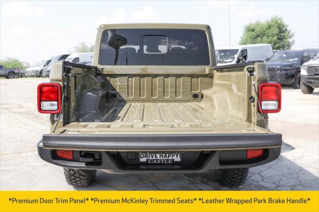 new 2025 Jeep Gladiator car, priced at $42,327