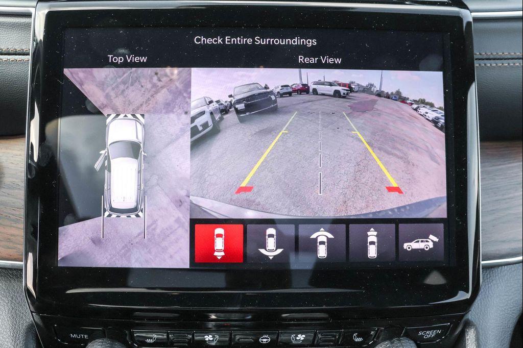 new 2025 Jeep Grand Cherokee car, priced at $53,314