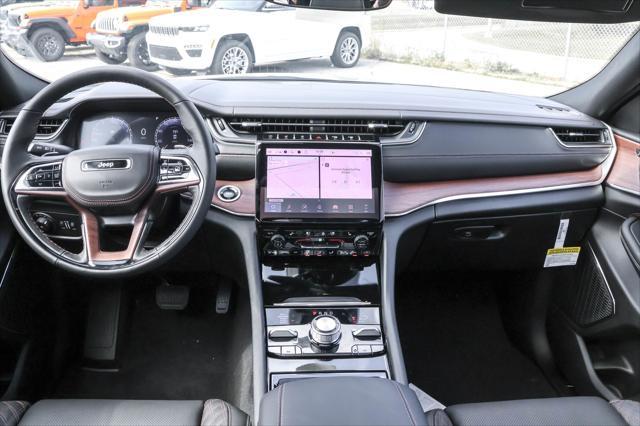 new 2025 Jeep Grand Cherokee car, priced at $54,239